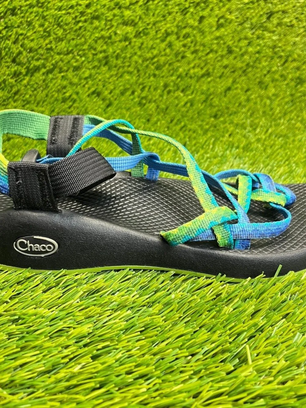 Chaco ZX2 Yampa Womens Size 8 Blue Green Black Beach Outdoor Strappy Sandals